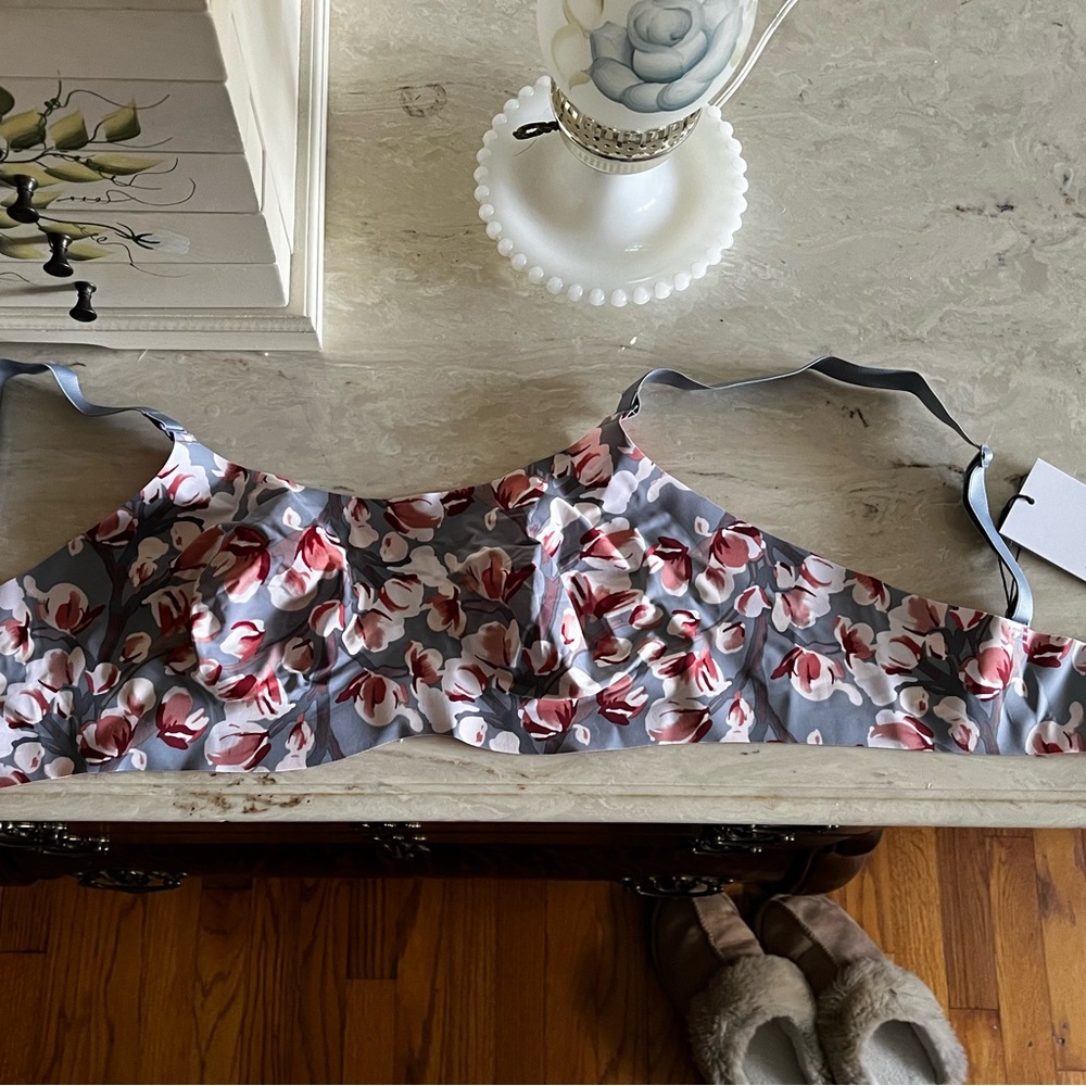 NWT Knix Evolution Bras (2) - Picture 2 of 7